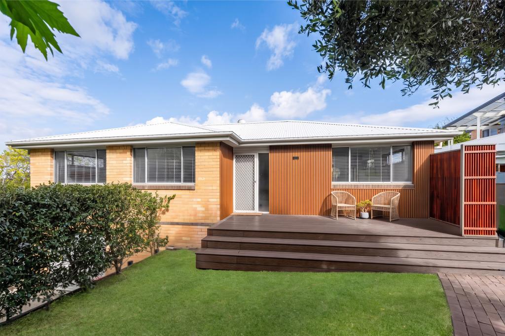 26 BENWERRIN RD, WAMBERAL, NSW 2260