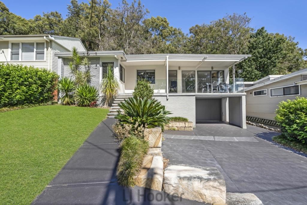 65 Skye Point Rd, Coal Point, NSW 2283
