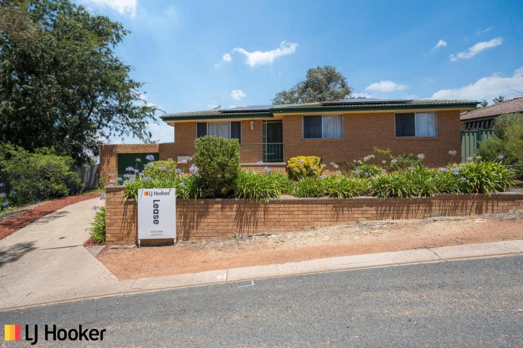 3 Dean Pl, Charnwood, ACT 2615