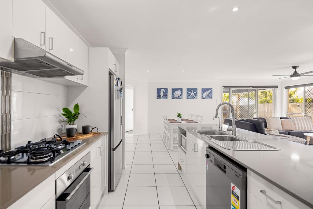 35 Matas Dr, Pimpama, QLD 4209
