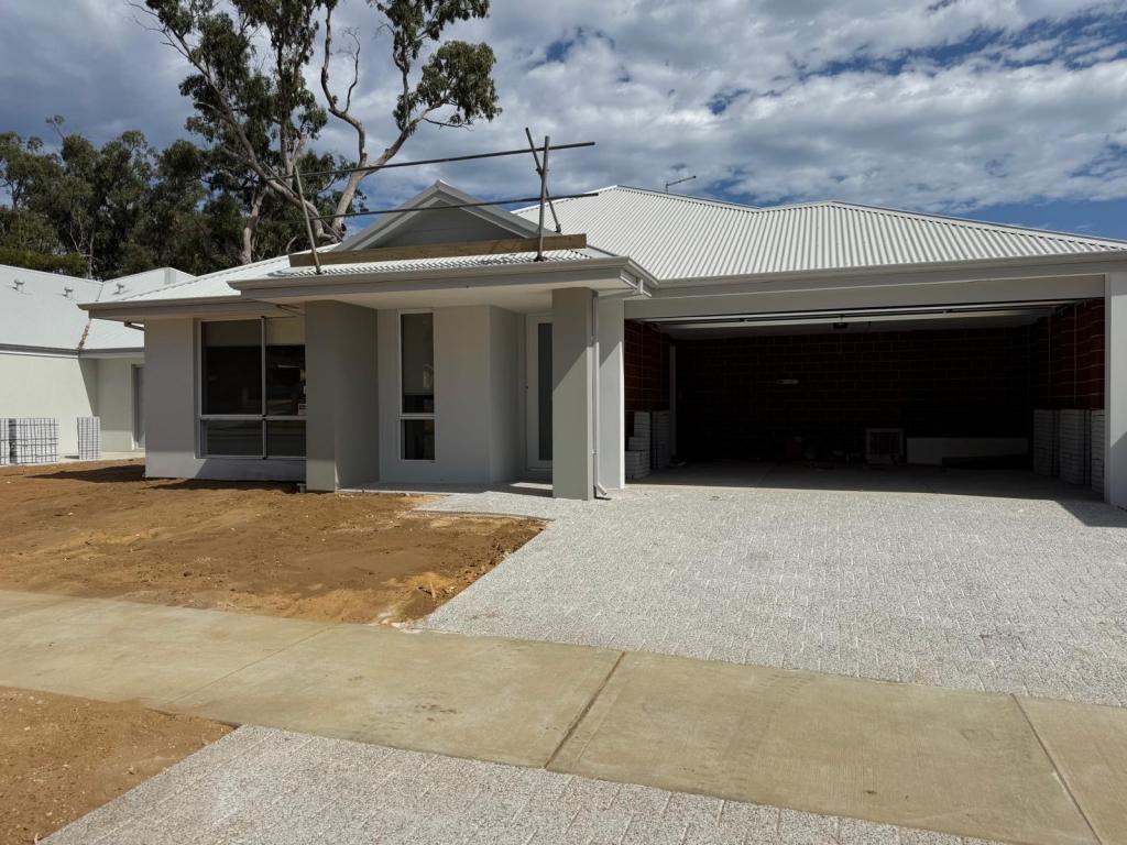 132 Meares Ave, Kwinana Town Centre, WA 6167