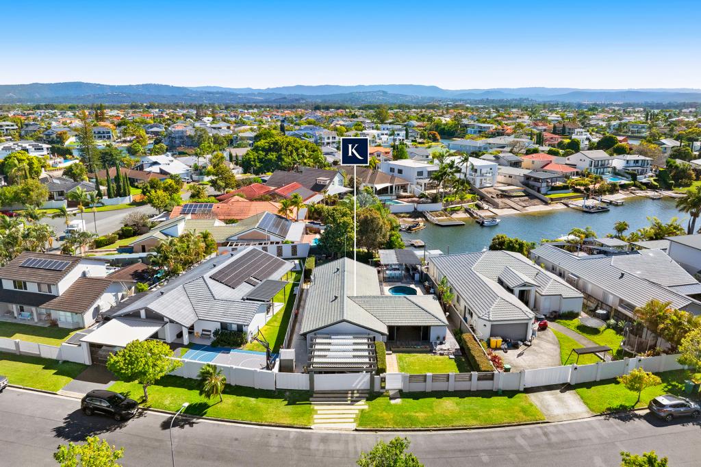 6 Mackay Cl, Bundall, QLD 4217