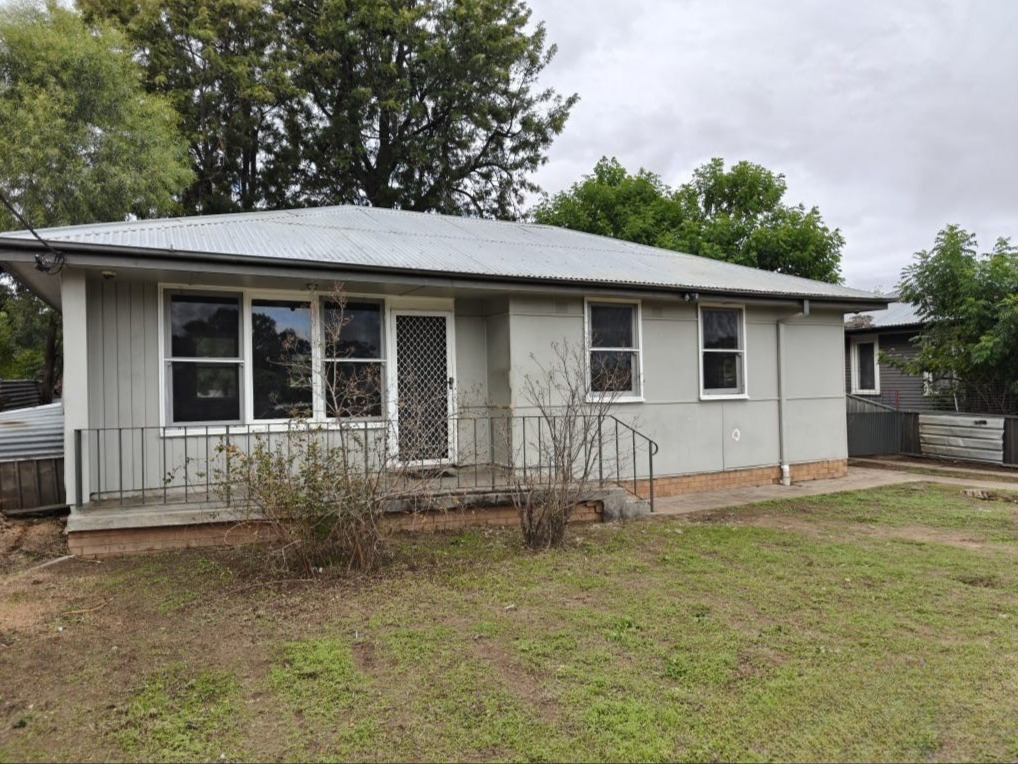 10 Greene Ave, Coonamble, NSW 2829