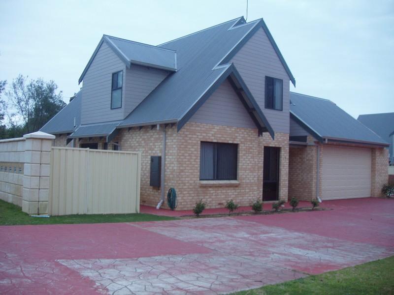 1/94 Naturaliste Tce, Dunsborough, WA 6281