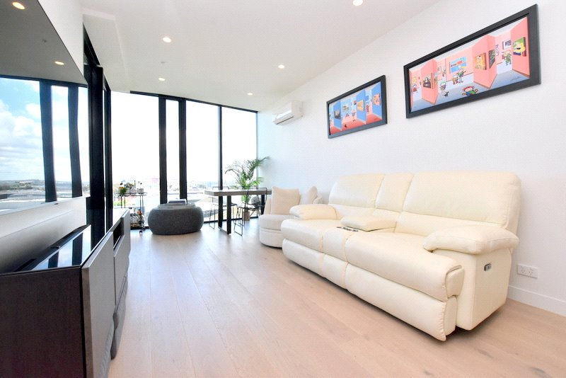 504b/320 Plummer St, Port Melbourne, VIC 3207