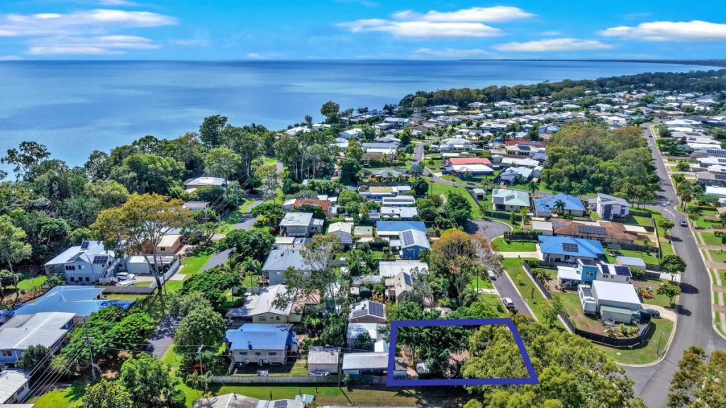 2 Mark Ave, Toogoom, QLD 4655