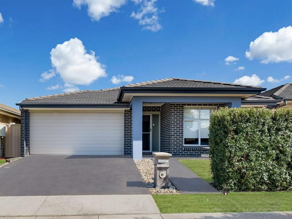15 Illoura Way, Jordan Springs, NSW 2747