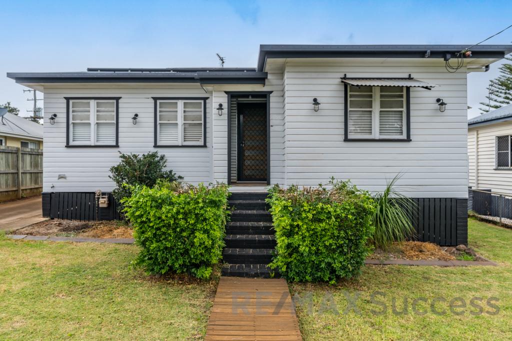 4 Beirne St, South Toowoomba, QLD 4350