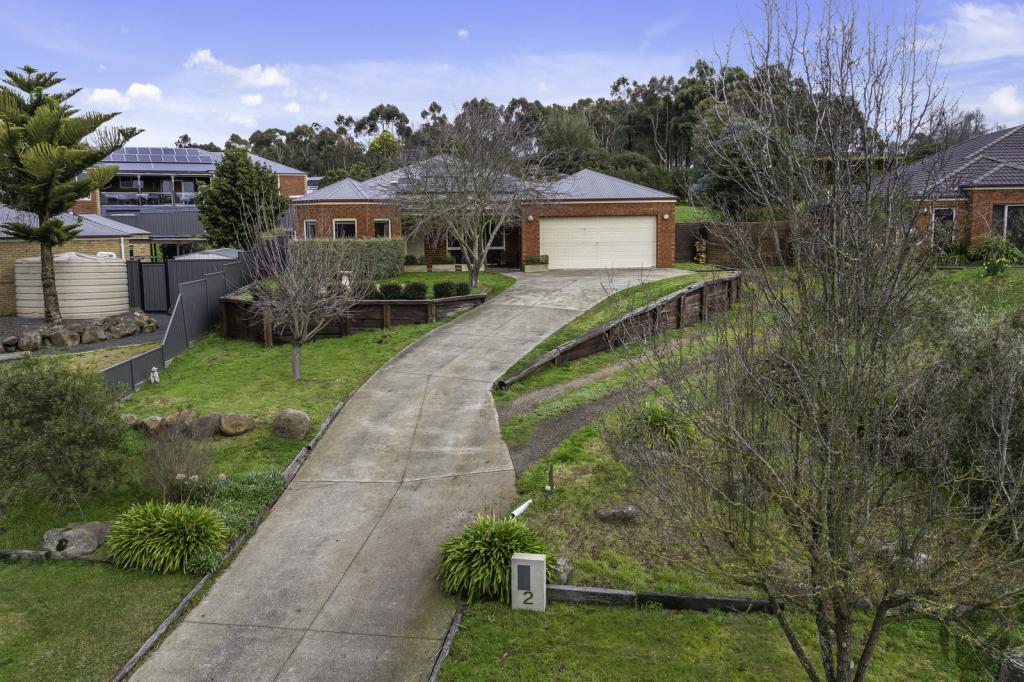 2 Larissa Cl, Romsey, VIC 3434