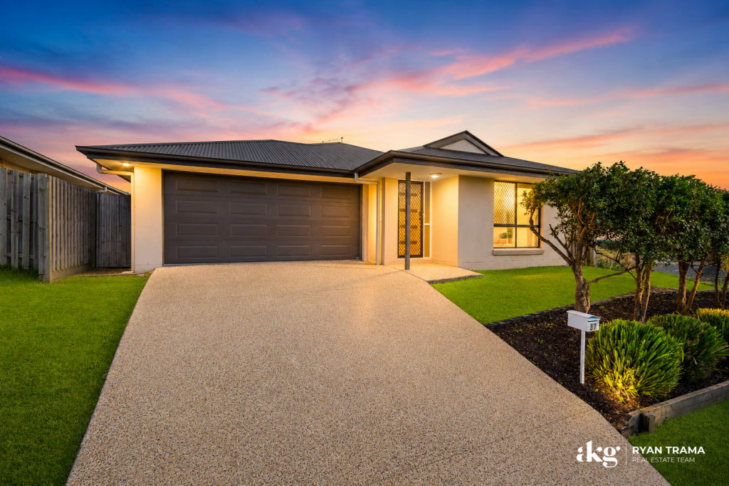 37 Flora Tce, Pimpama, QLD 4209