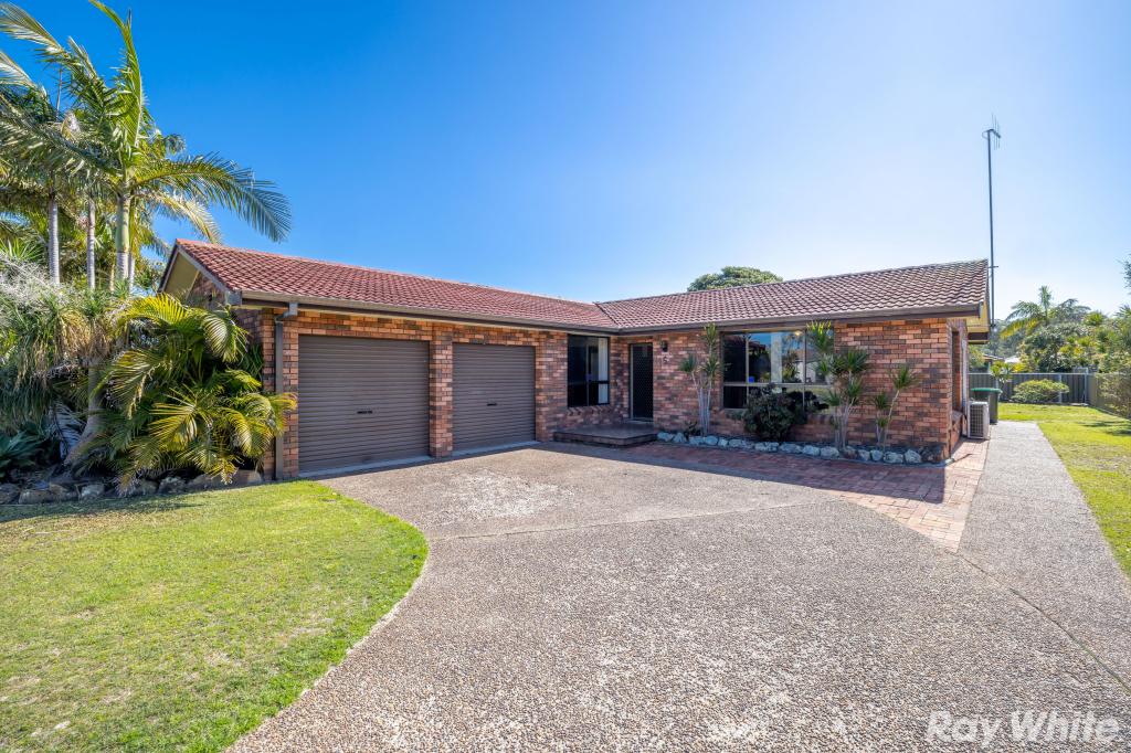 5 Kennewell Pde, Tuncurry, NSW 2428