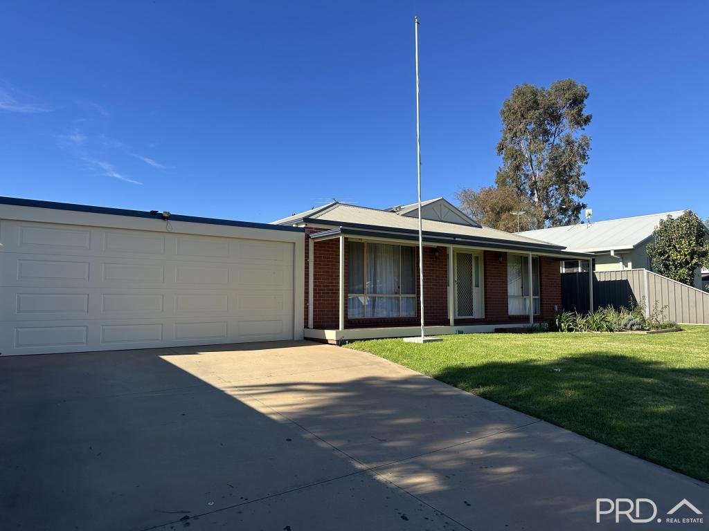52 MAIN AVE, MERBEIN, VIC 3505