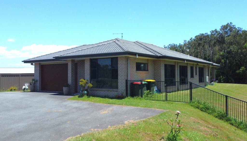 134 Carrs Dr, Yamba, NSW 2464