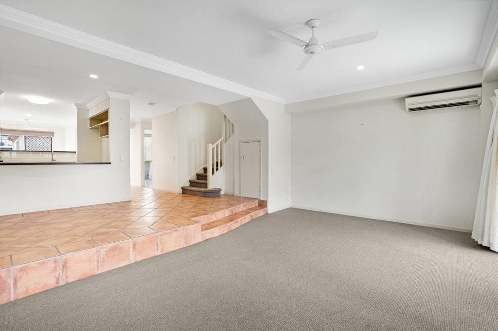 36/2 Bronberg Ct, Southport, QLD 4215