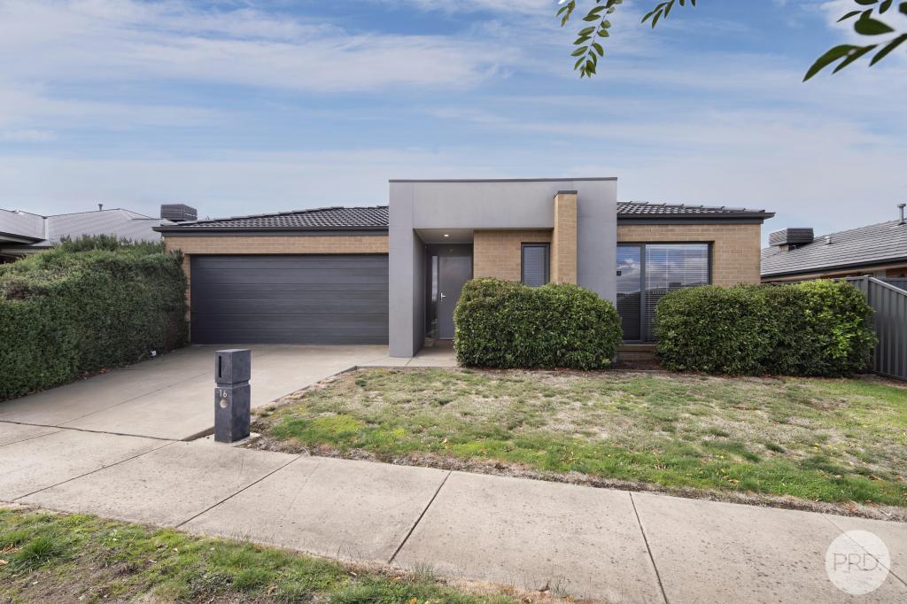 16 O'CALLAGHAN PDE, LUCAS, VIC 3350