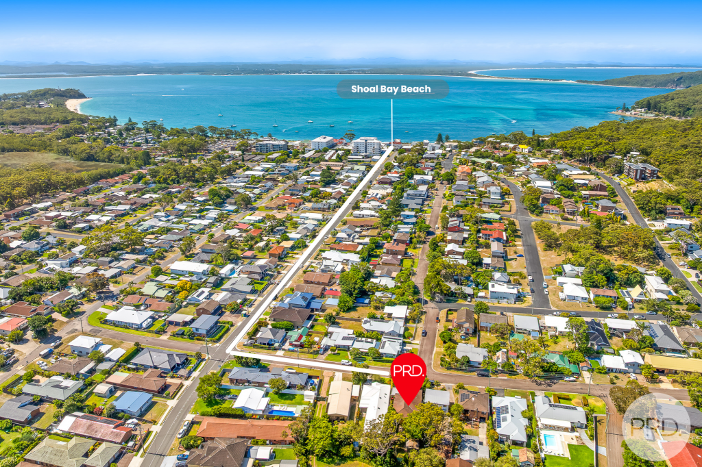 8 Verona Rd, Shoal Bay, NSW 2315