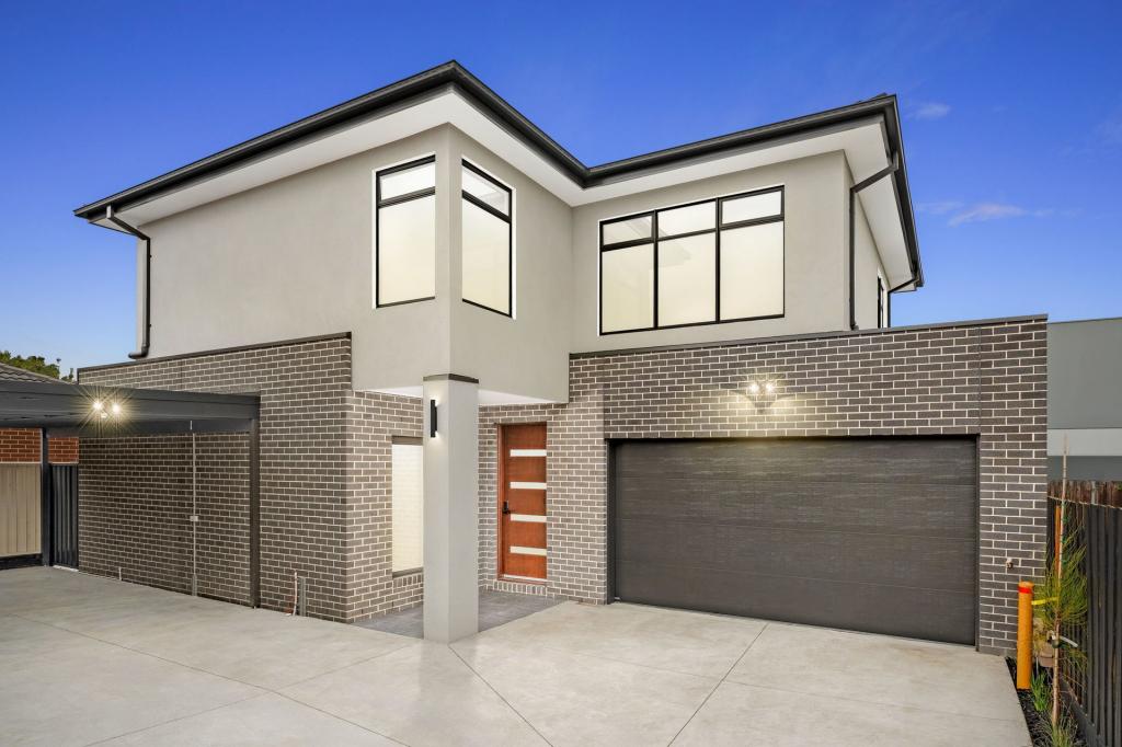 2/5 BRADY AVE, CLAYTON SOUTH, VIC 3169