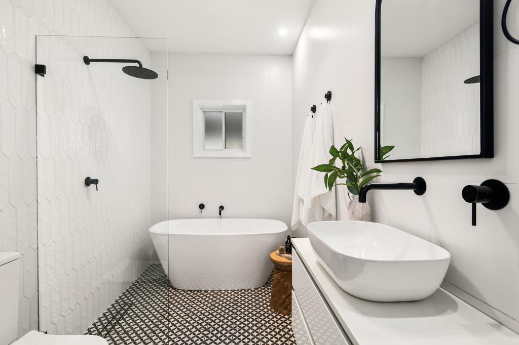 28a Abercrombie St, West Wollongong, NSW 2500