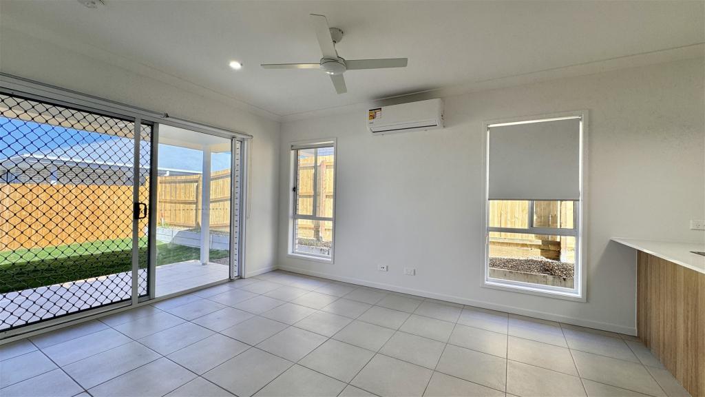 32 HARTNELL DR, PARK RIDGE, QLD 4125