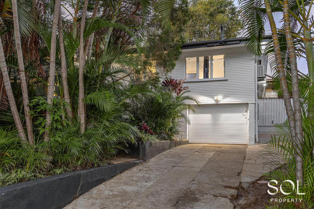 11 Spenlow St, Chermside West, QLD 4032