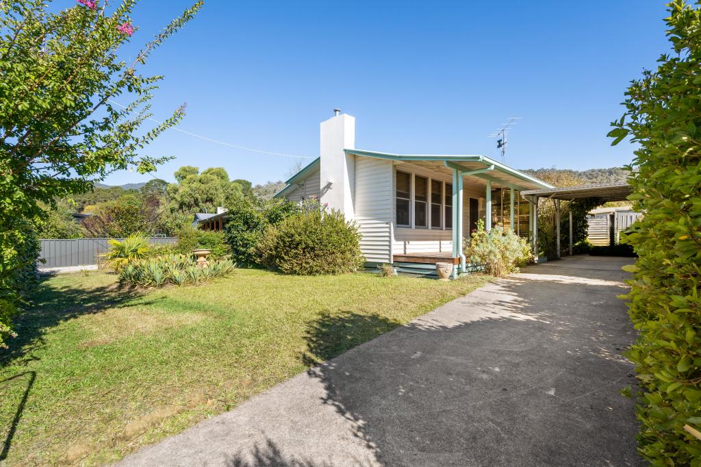 56 Valley Ave, Mount Beauty, VIC 3699