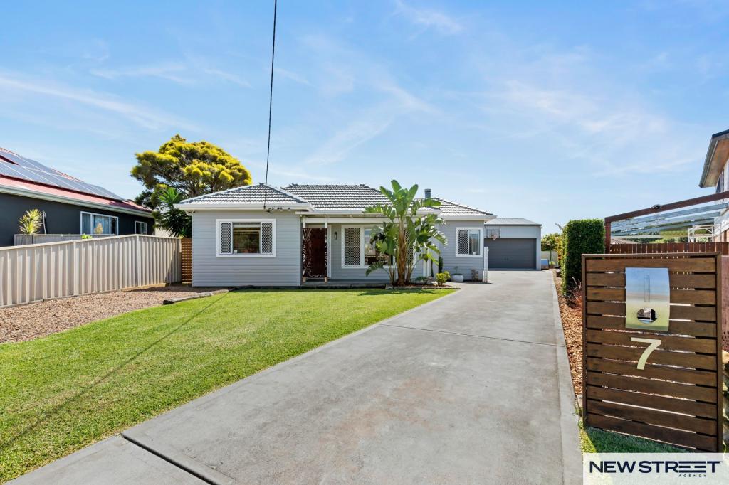7 York Cres, Belmont North, NSW 2280