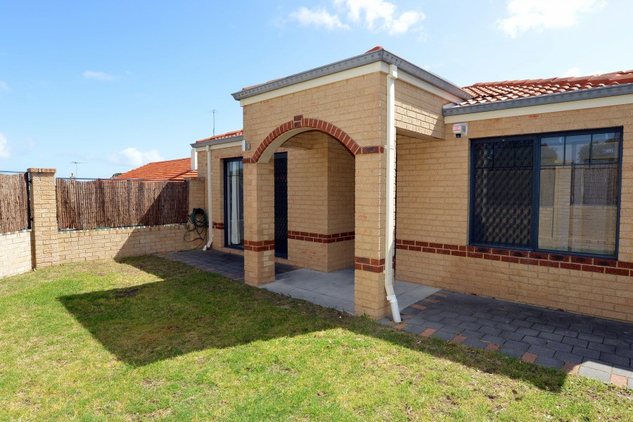 1/127 Swan St, Tuart Hill, WA 6060