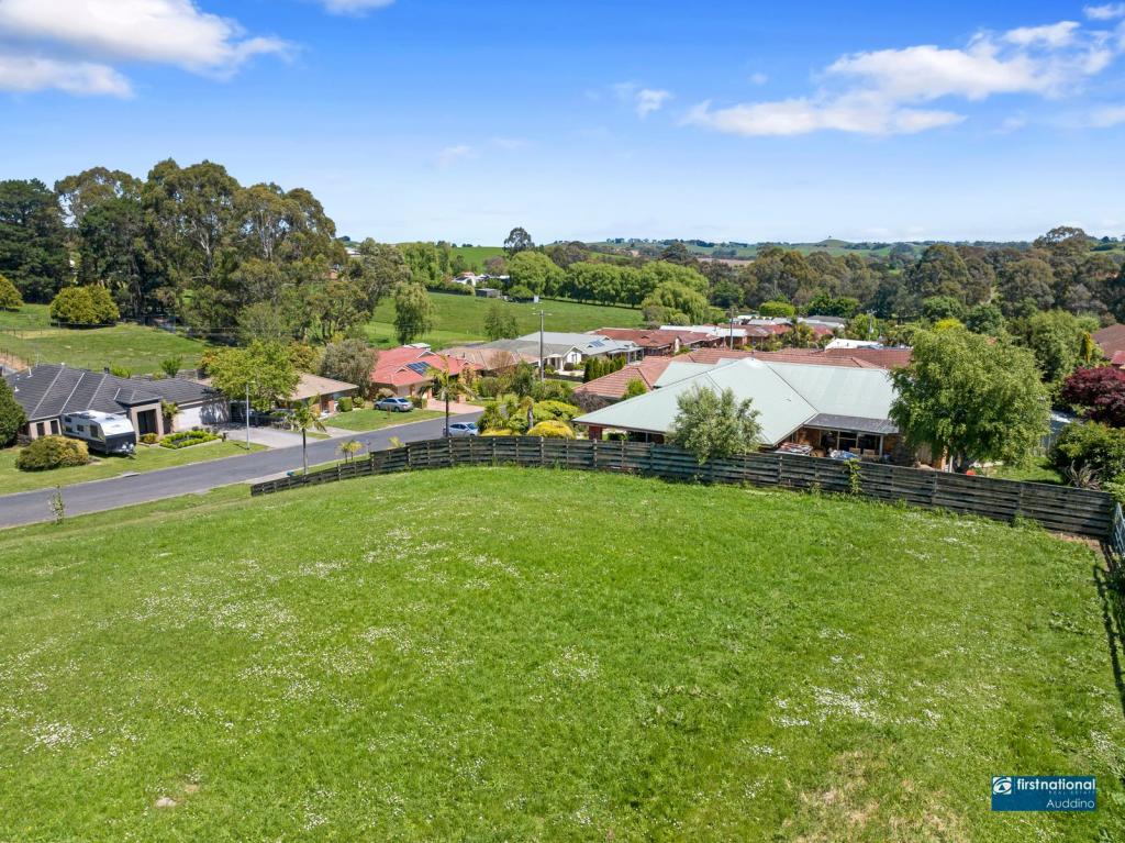 39 Valley View Pde, Korumburra, VIC 3950