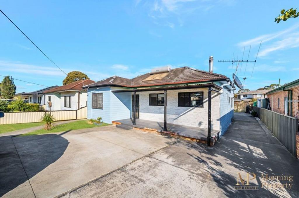 43 LEACH RD, GUILDFORD, NSW 2161