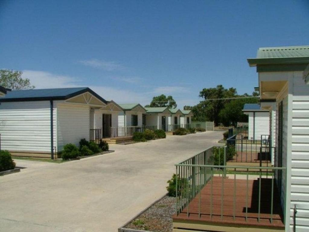 10 73-75 Butler St, Deniliquin, NSW 2710