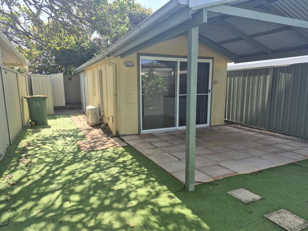 8a Dennis Rd, The Entrance North, NSW 2261