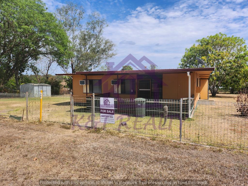 28 Mill St, Pentland, QLD 4816