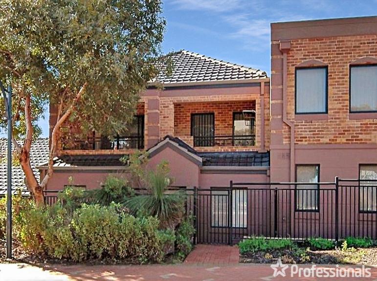 7/9 Lakeside Dr, Joondalup, WA 6027