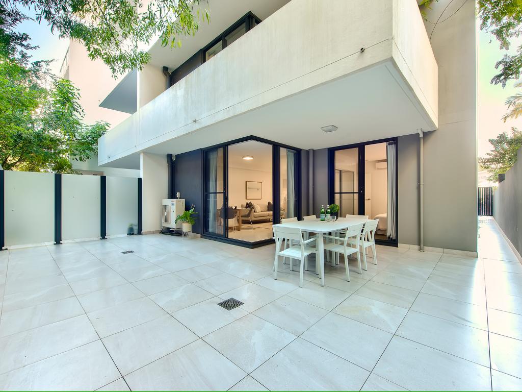 104/65 Depper St, St Lucia, QLD 4067