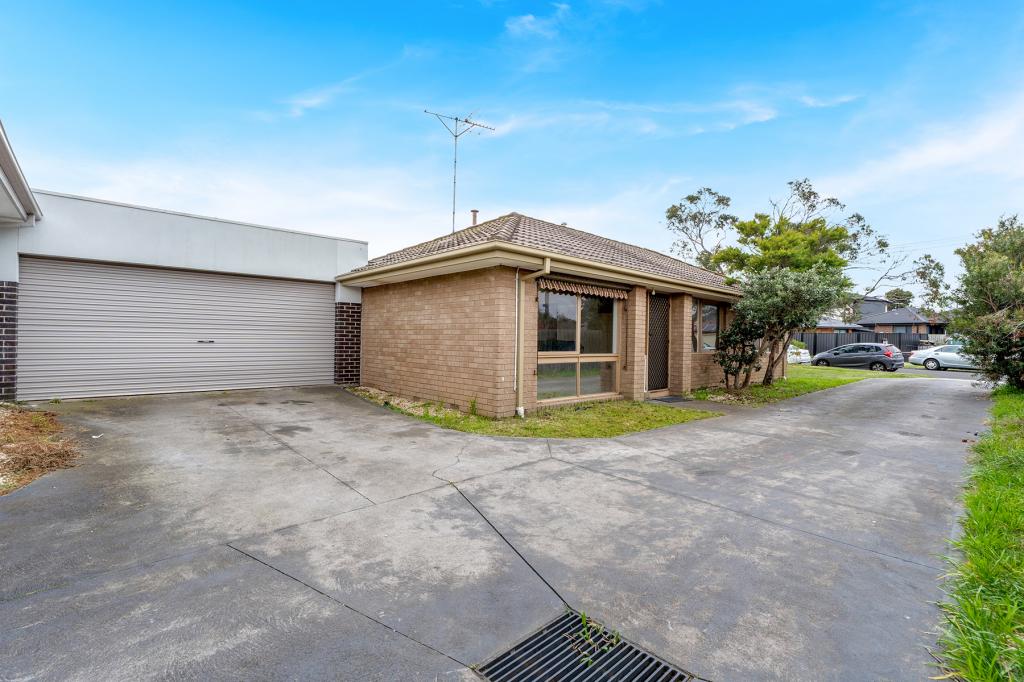 4 Huntly Ct, Meadow Heights, VIC 3048
