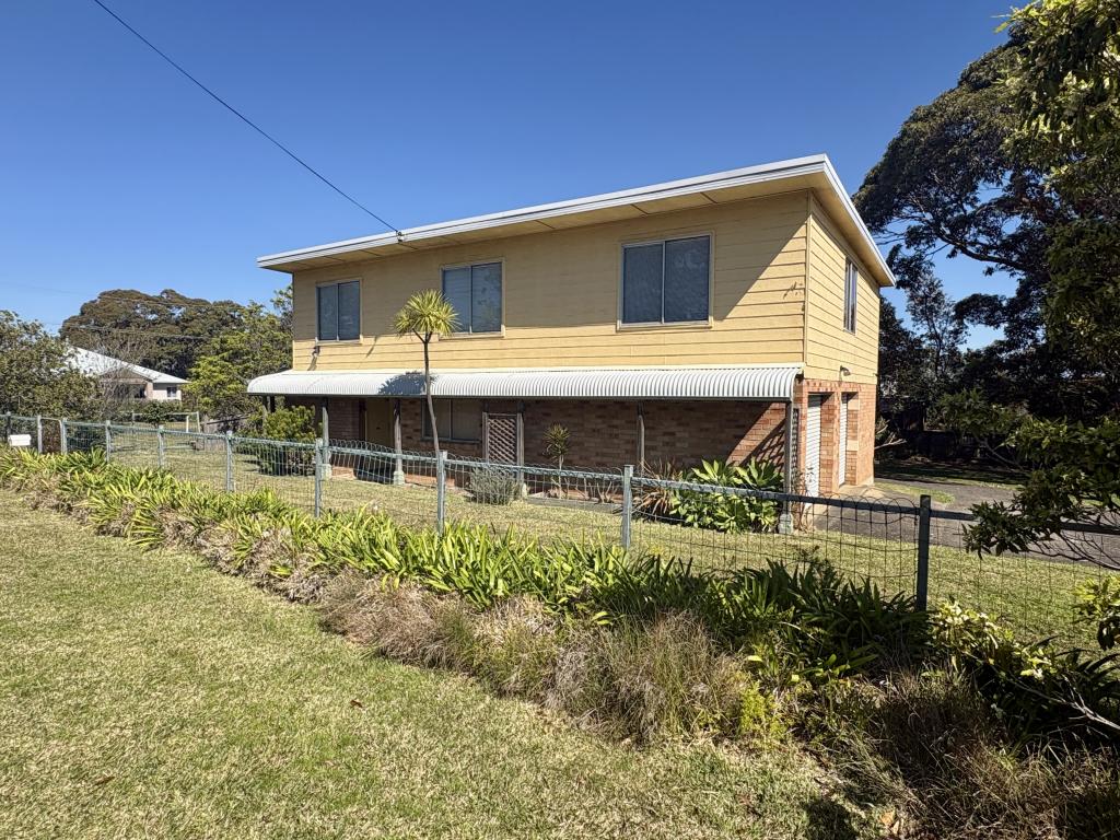39 Silvermere St, Culburra Beach, NSW 2540