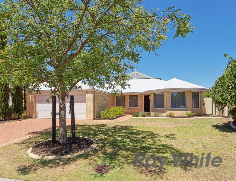 5 Sherbourne Cnr, Success, WA 6164