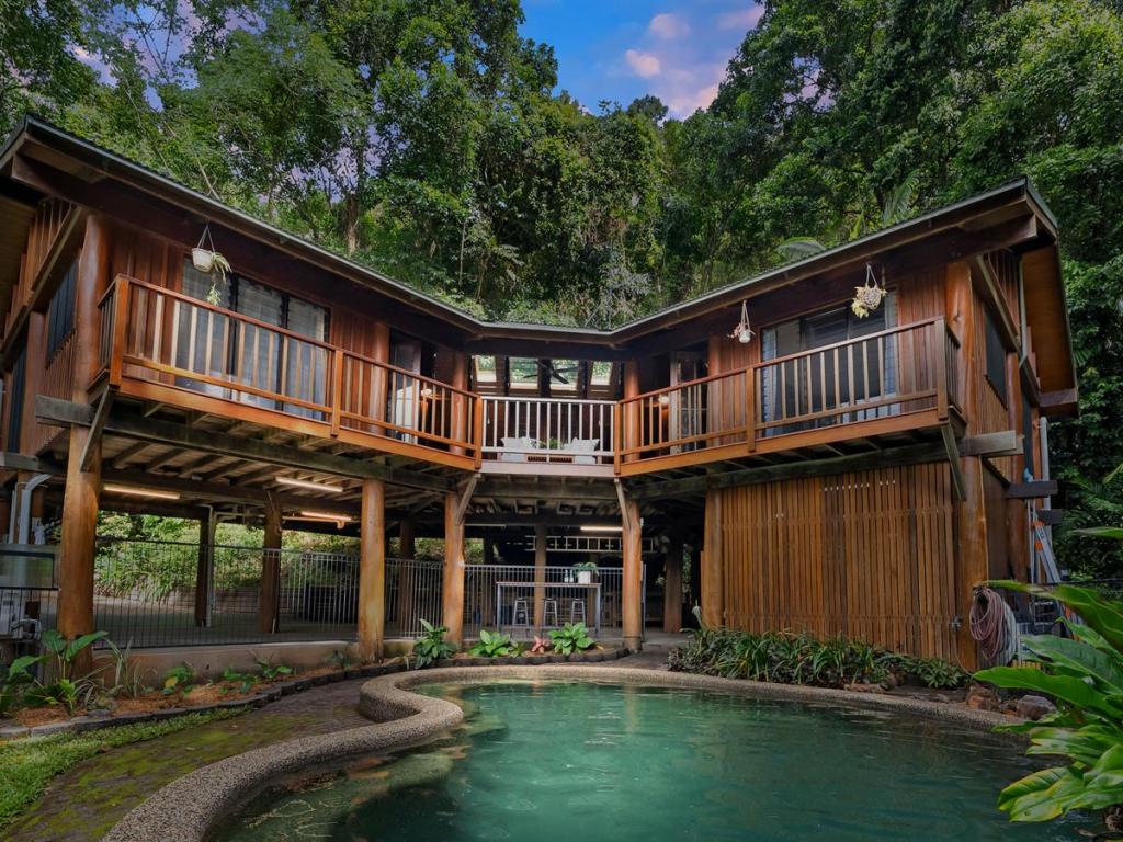 14 Barronview Dr, Freshwater, QLD 4870