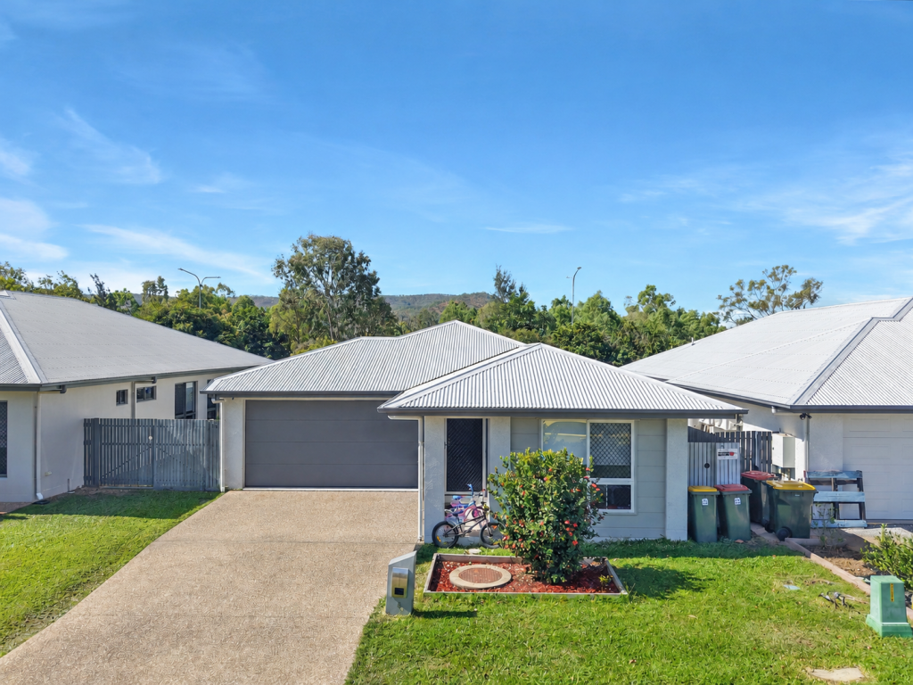 8 Vista Pl, Julago, QLD 4816
