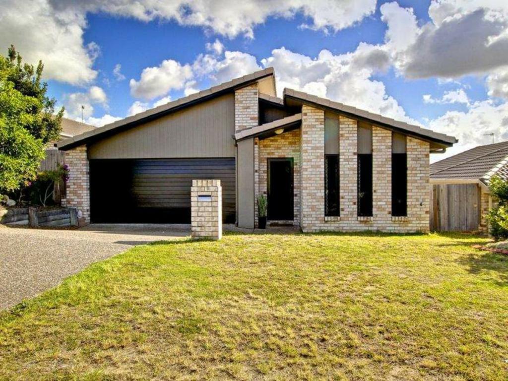 55 Zane St, Molendinar, QLD 4214