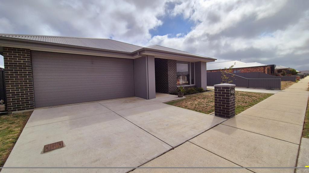 15 Tipperary St, Alfredton, VIC 3350