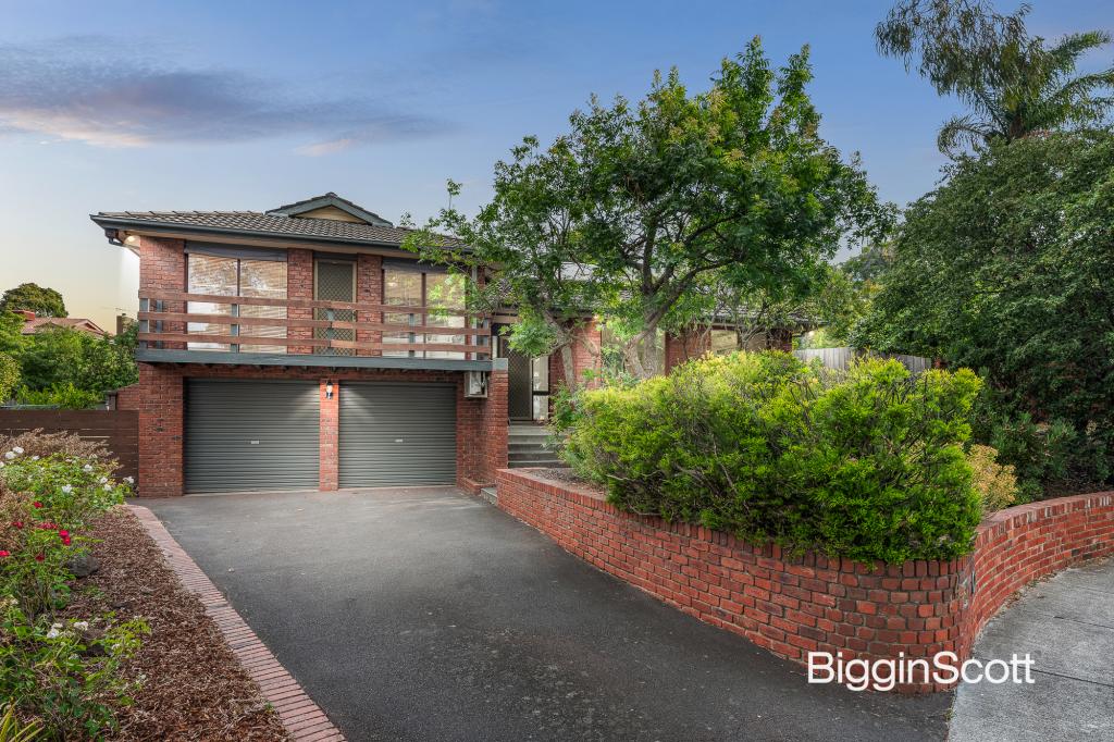 4 Samantha Cl, Wheelers Hill, VIC 3150