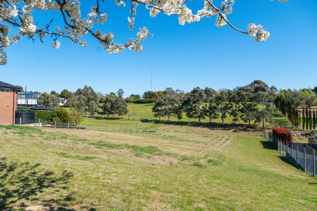 15 SANCTUARY DR, GOULBURN, NSW 2580