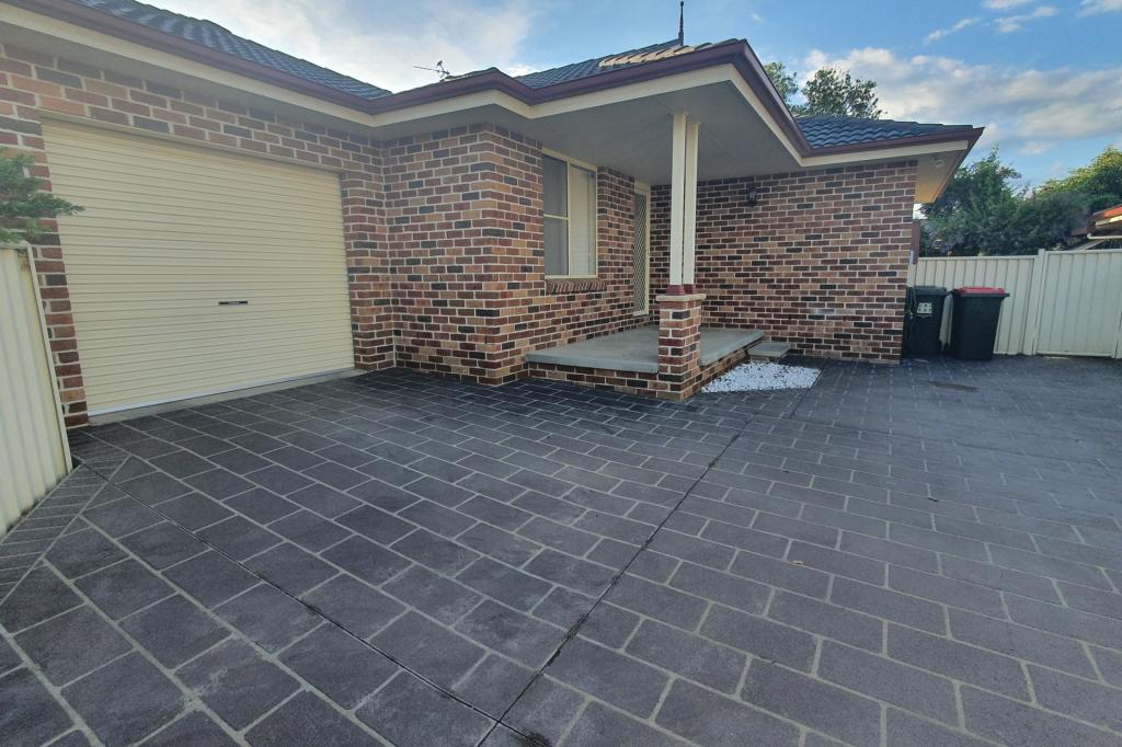 8a Merrinee Pl, Hillvue, NSW 2340