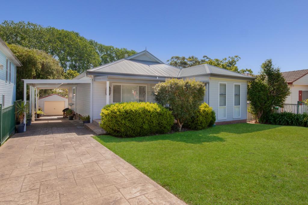 38 Bell St, Speers Point, NSW 2284