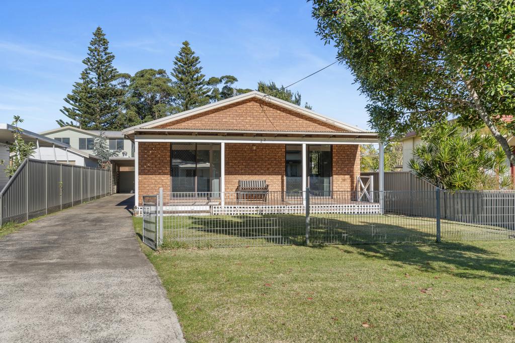 22 Commonwealth Ave, Burrill Lake, NSW 2539