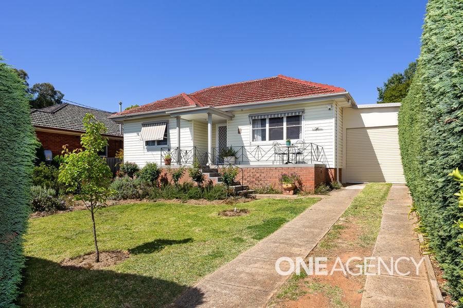 25 Croaker St, Turvey Park, NSW 2650