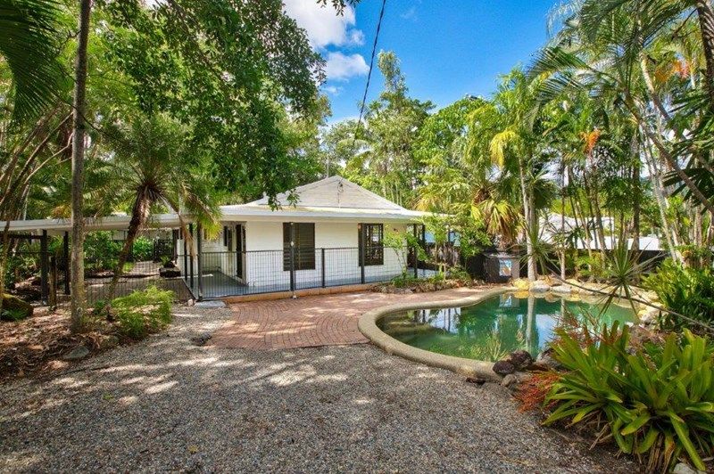 25 Trinity Beach Rd, Trinity Beach, QLD 4879