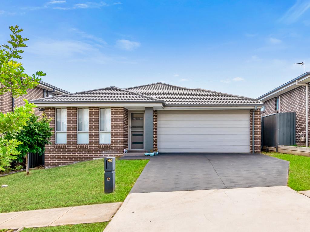 25 Jennings Cres, Spring Farm, NSW 2570