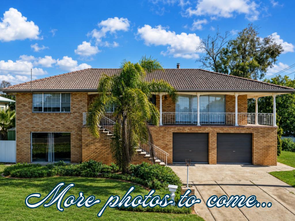 25 Thurlagoona Ave, Narrabri, NSW 2390